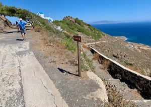Fira to Oia Hike Guide: Map, Route & Tips (2026)