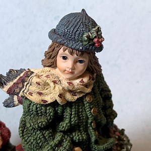 Vintage Boyds Bears Figurine: Yesterday's Child, Courtney With Phoebe - Over the River - Winter Children Decor - Etsy