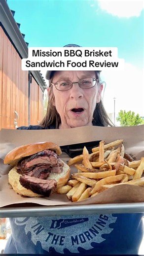 Mission BBQ Brisket Sandwich Food Review #brisket #bbqbrisket #foodreviews