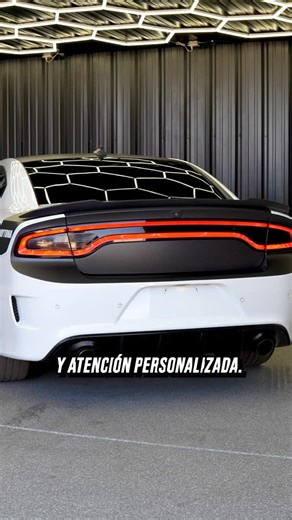 𝟣𝗌𝗍 𝖢𝗅𝖺𝗌𝗌 𝖬𝗈𝗍𝗈𝗋𝗌 | CAR DEALERSHIP | Así se vive la experiencia en first class! 💨 ¿Cuál de estos carros será tuyo? 🌐 www.1STClassMotorsAz.com 📞 (602) 973-9793 📍5324 N 27TH... | Instagram