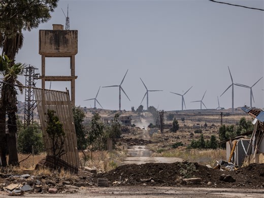 Israel launches new raids in Syria’s Quneitra, establishes checkpoints