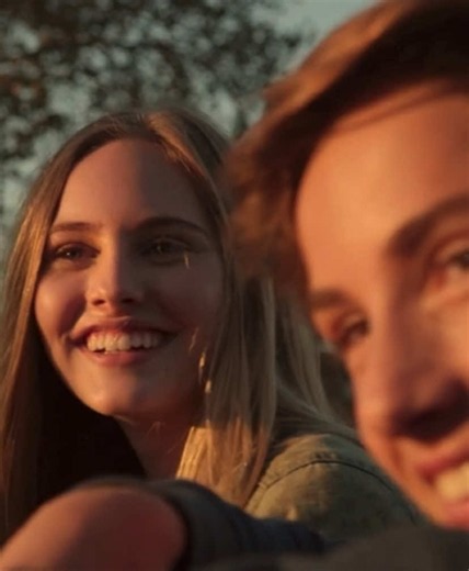 Friendship Breakup: 17 Heartbreaks and Silent Love