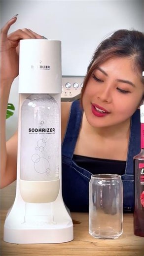 Day 14: Scarlet Cucumberry with Sodarizer | Sparkling Water Recipe Series 💧🍓🥒