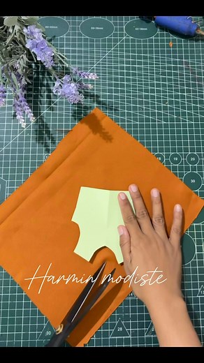 6.7K views · 322 reactions | Inspirasi colar #sewing #pattern #costomorders #sweaters #skirt #sewing #gowninspiration #handmadeclothing #formalwear #dressmaker #stiching | Harmianti | Facebook