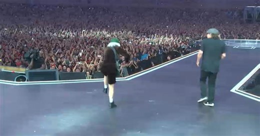 Immortali Ac/Dc: 100mila spettatori in estasi a Reggio Emilia