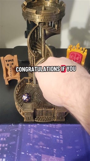 Advantage = high number. Disadvantage = lowest number. #dnd #dice #diceagainstice #Monday