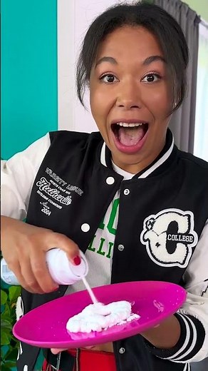 Girls Prank WARS 😅🎭 #prank #funny #fail