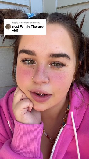 Family Therapy with Alex Adams: A Closer Look at Mental Health