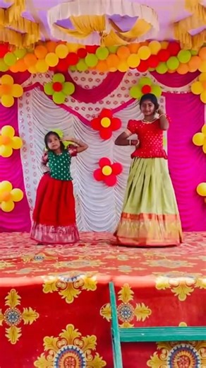 Sankranthi Vachinde Tummeda 🪁 | Dance by Rithanya & Shanvitha #SankranthiVachindeTummeda