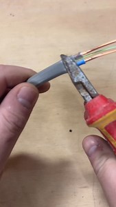 21K views · 311 reactions | QUICKEST way to extend a socket circuit! I’d dosnt get any EASIER than this @quick_wire #electrician #ukelectrician #uksparky #onthetools #sparky | Live Sparks | Facebook