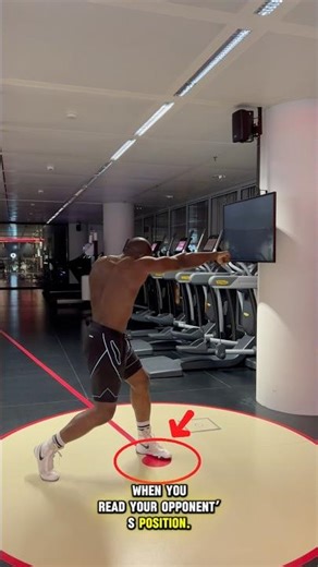 Boxing tips: Double Cross Options — No Step on the Ropes or Step Forward in Chase?