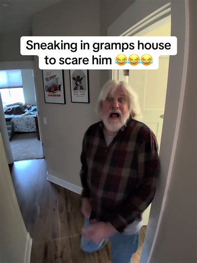 Gave him a heart attack #scareprank #grandpa #fyp | pranks