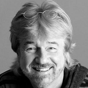 Willy Russell – Age, Bio, Personal Life, Family & Stats | CelebsAges