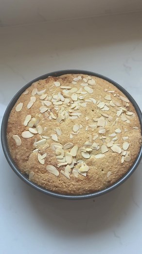 Mincemeat & Almond Cake Recipe for Christmas