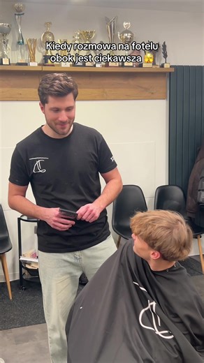 Przynosicie do nas niekiedy bardzo ciekawe historie😂 #hair #funny #hairstylist #fryzjer #komedia