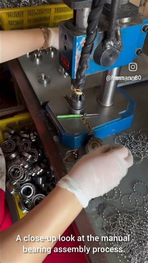 Watch the seamless process of assembling ball bearings.#like #follow #subscribe