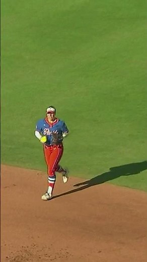 Tennessee stays alive with HUGE first inning ⚡ #shorts