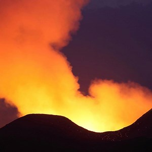 12K views · 86 reactions | Explore Africa’s sleeping giant—Nyamuragira, one of the world’s most dangerous volcanoes. "Volcano on the Brink" premieres tomorrow night (Oct. 10) at 10/9c on PBS: https://to.pbs.org/2ILtddT | NOVA l PBS | Facebook