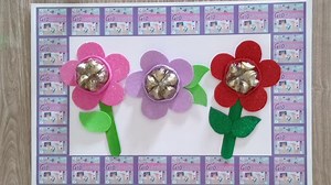 27K views · 298 reactions | Flores de Fomi con Dulces #diy #tutorial #manualidades | Gio Mini Tutoriales | Facebook