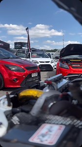 FAST FORDS… Wait For The Ending 👀 #focusrs #focusst #syvecs #frontwheeldrive #allwheeldrive #fast #fastfords #fastford #rs #st #mattlewismotorsport #screamer #screamerpipe #5cylinder #loud #flames #fast #focus #emu #ovalowners #fordmania #rollingoval | Matt Lewis Motorsport