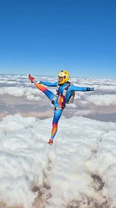 54K views · 574 reactions | Freefall ballet on a cloudy scene 朗  Yohann Aby with Victor Rares Dobos 露 #skydiving #abovetheclouds #freestyle #training #skills Cookie Helmets #flycookie UPT #alwaysvector CYPRES #safety #theskyisourplayground #skydivemag | Skydive Mag | Facebook
