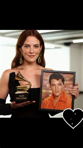 #The 67th Grammy Awards delivered one of its most emotional and historically significant moments when the iconic Elvis Presley was announced as the winner in the “Best Traditional Pop Vocal Performance” category for the newly discovered song “Golden Hour of Memphis.” His granddaughter, actress and producer Riley Keough, accepted the award on his behalf with grace and palpable emotion. The atmosphere at Crypto.com Arena instantly transformed into a silent sea of ​​reverence when the legendary nam