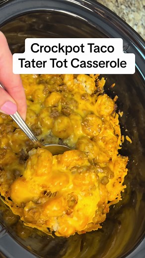 Tasty Crockpot Taco Tater Tot Casserole Recipe