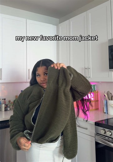 Stylish and Versatile Mom Jacket for Everyday Wear