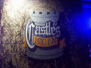 Saturday Night Cheeseburger @ Castle’s Patio Inn — Meanwhile, Back In Peoria...