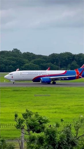 INDONESIAN NATIONAL POLICE JET x BOEING 737-800 SSW WIND 40KT