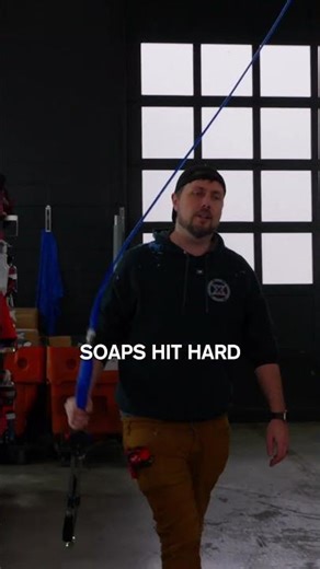 Watching Stars & Stripes Turn Neutral on Paint