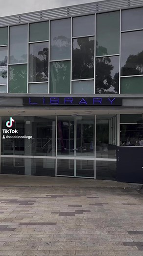Library Tour 📚 #librarytour | Deakin College