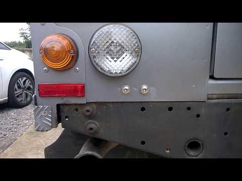Land Rover Defender TDCi reversing light switch