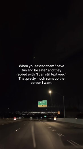 BRBQuotes (@brbquotess)’s video of texting