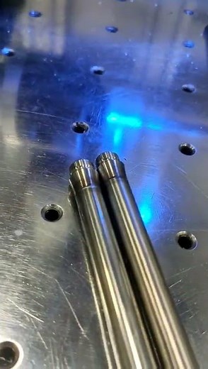 Automatic Laser Welding with Rotating Axis for Metal Parts
