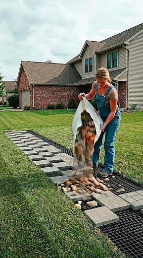 Curb Appeal Upgrade: Easy DIY Garden Path