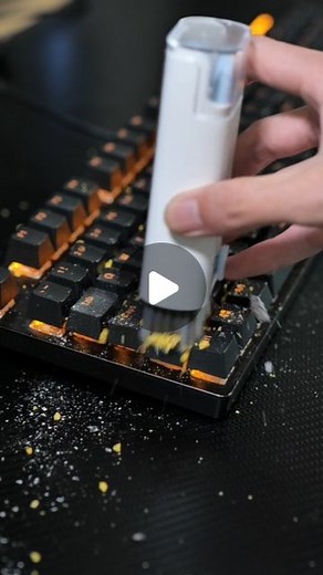 Tech way on Instagram: "Use this #multifunctionalcleaning kit to clean earphones and keyboards, the process is too stress-free! #immersionclean #headphoneclean #keyboardclean #cleaningkit #clean #cleaningtools #reels"