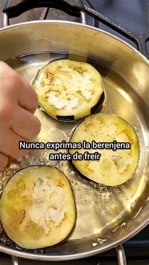 Why you should NOT squeeze eggplant 🍆❌️