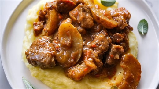 Braised Pork And Apple Casserole Recipe