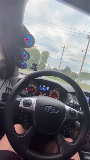 ford focus se sedan 2.0 duratec custom turbo kit manual swapped turbo noises #fordfocus #turbo #builtnotbought #carsoftiktok #focusst