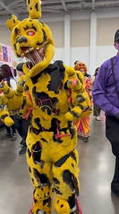 How about this Springtrap cosplay at Tidewater Comic Con? It’s just so incredible how they make these cosplays. #fivenightsatfreddys #fnaf #spooky #horror #springtrap | Freaks of Halloween Horror Nights