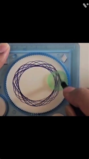Spiral drawing #spirograph #spiral #geometrydash #viral