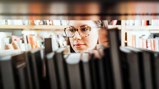 How to compare non-fiction texts for KS3 English students  - BBC Bitesize