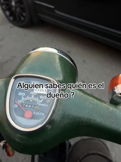 ¿Quién es el dueño de los carros antiguos?