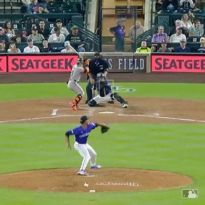 San Francisco Giants on Instagram: "Gilly goes yard 🫡"