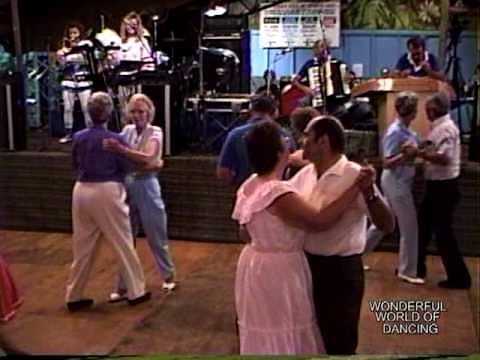 POLKA NUTS AT FRANKENMUTH "POLKA MEDLEY"