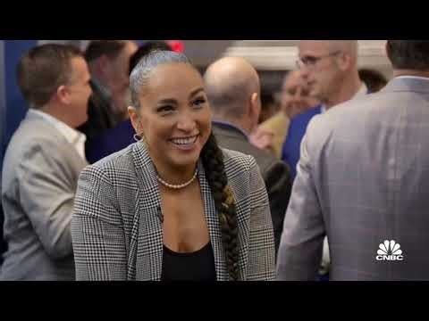 CNBC Interview | Peloton Superstar Robin Arzón Talks Reinvention and Building her Peloton Brand