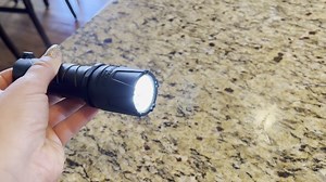 Watch Honest Review of Duracell 500 Flashlight on Amazon Live