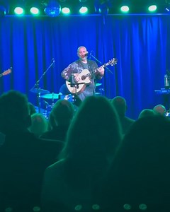 A great start to Colin and the band's return to the road 🎸 "Who Can It Be Now?" live at the Coach House Concert Hall last night! See you tonight in Del Mar. https://www.colinhay.com/tour/ | Colin Hay