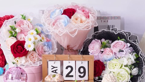 baotongle 3pcs 4.37 Yard Flower Wrapping Mesh Paper Mesh Wrapping Paper for Flowers Pearl Edge Bouquet Packaging Paper Wrinkled Translucent for Mother's Day Valentine's Day Florist Supplies Wedding